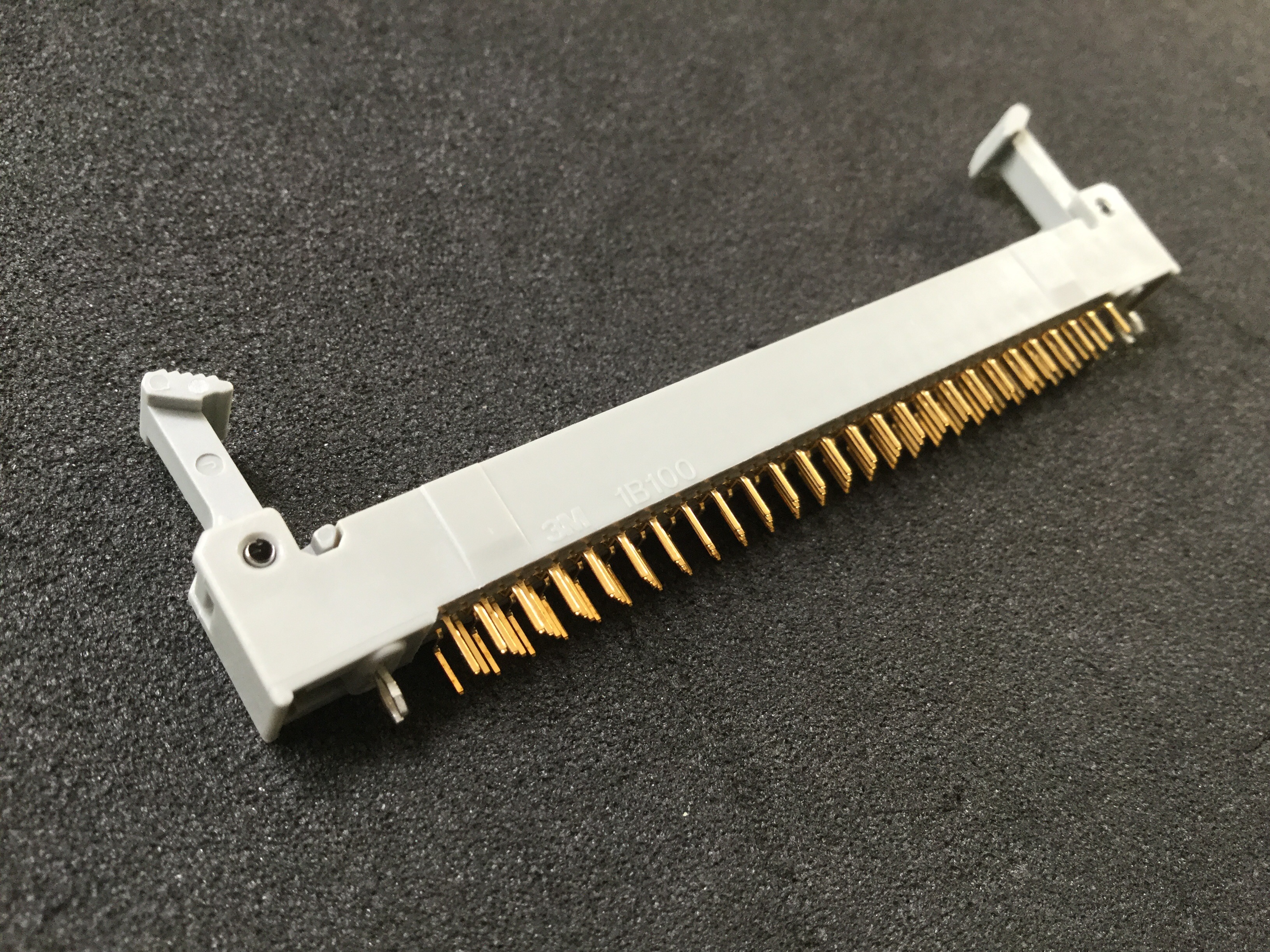 1B100-63A2PE