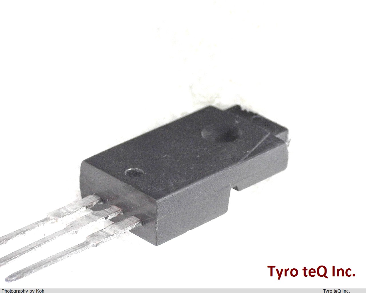 2SK1095