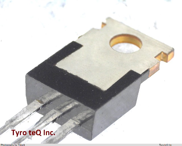 2SD689