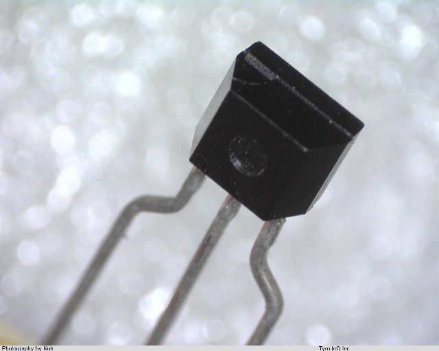 2SA1049-GR