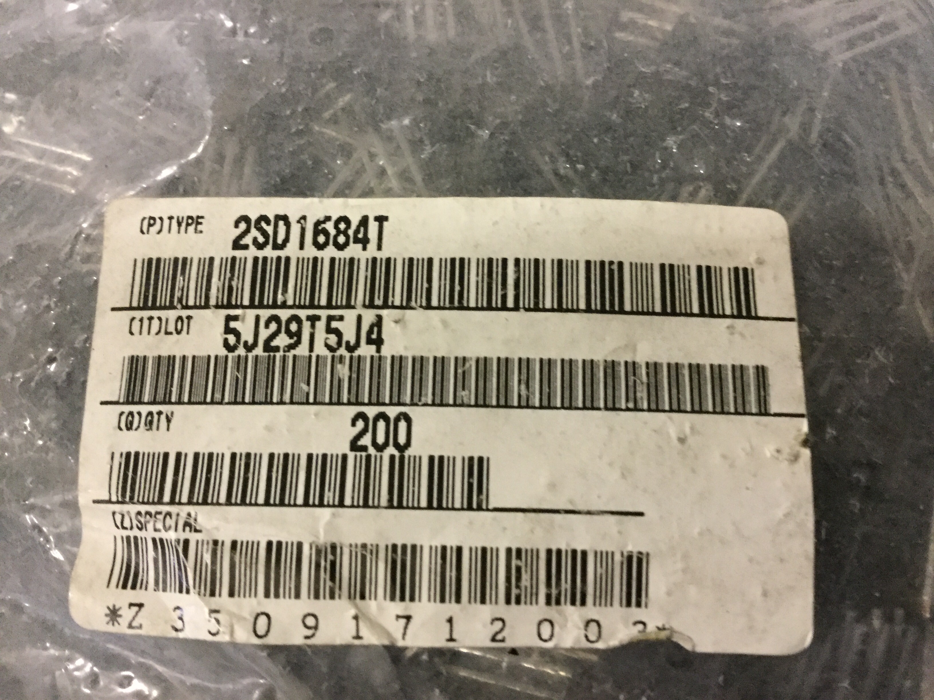 2SD1684T