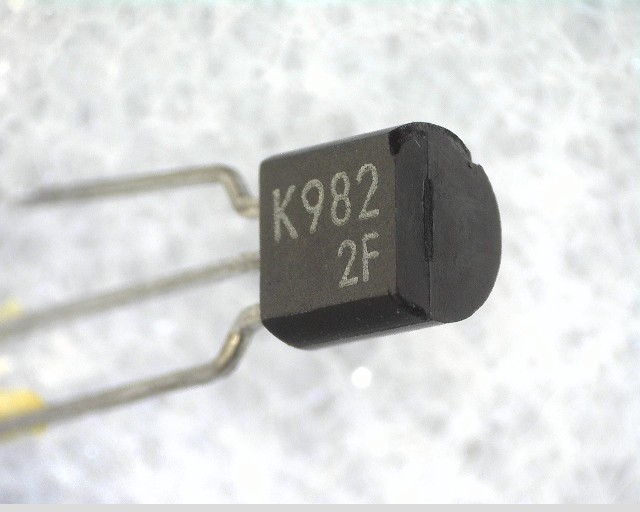 2SK982 (F)