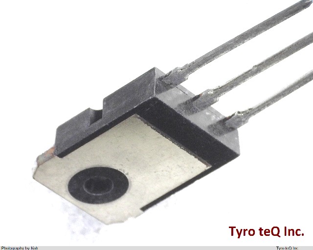 2SK2698