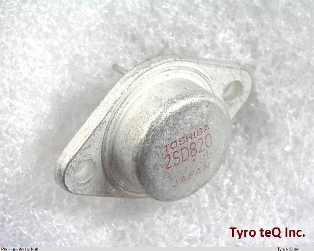 2SD820