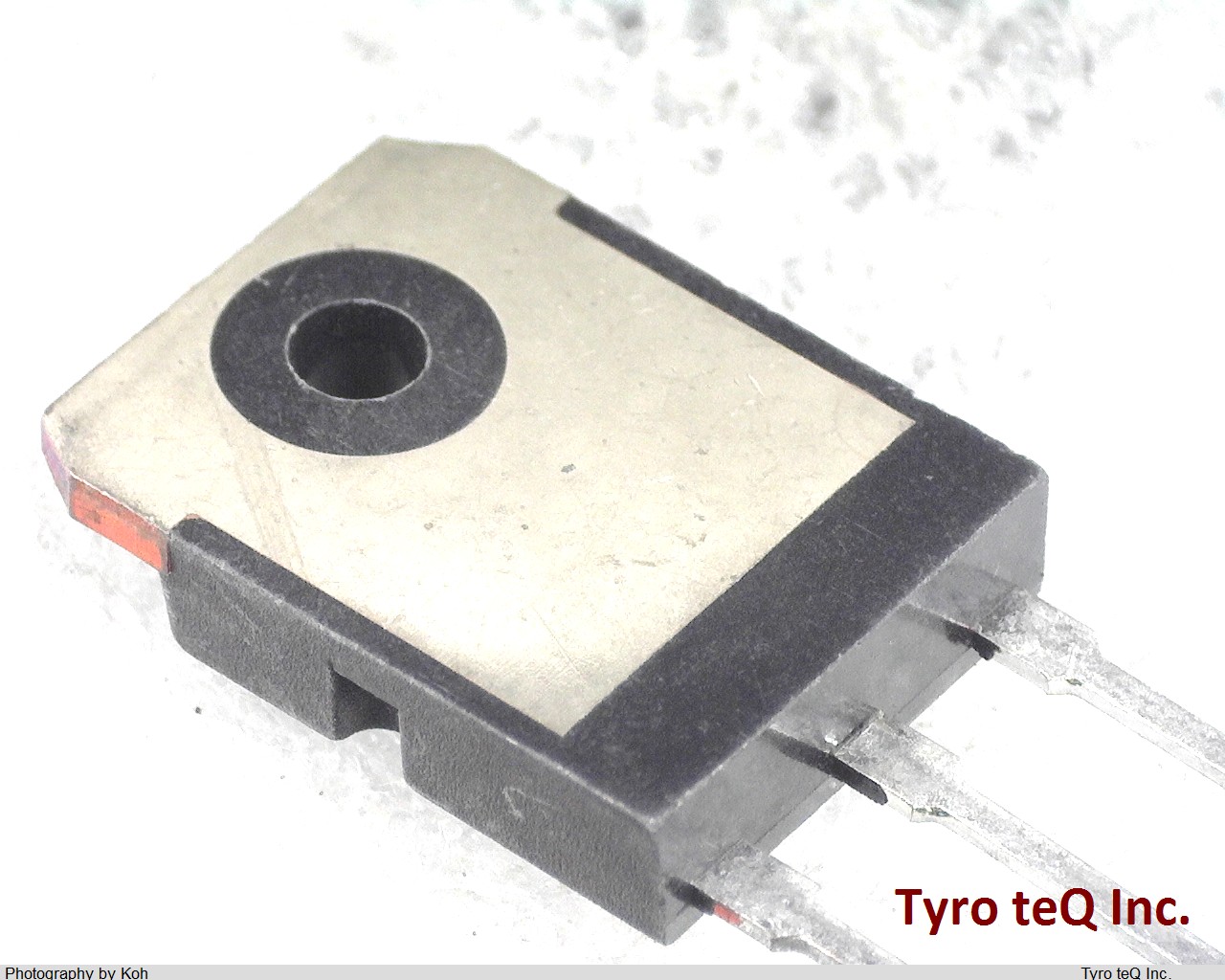 2SK2057