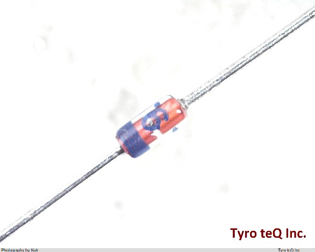 1S1586