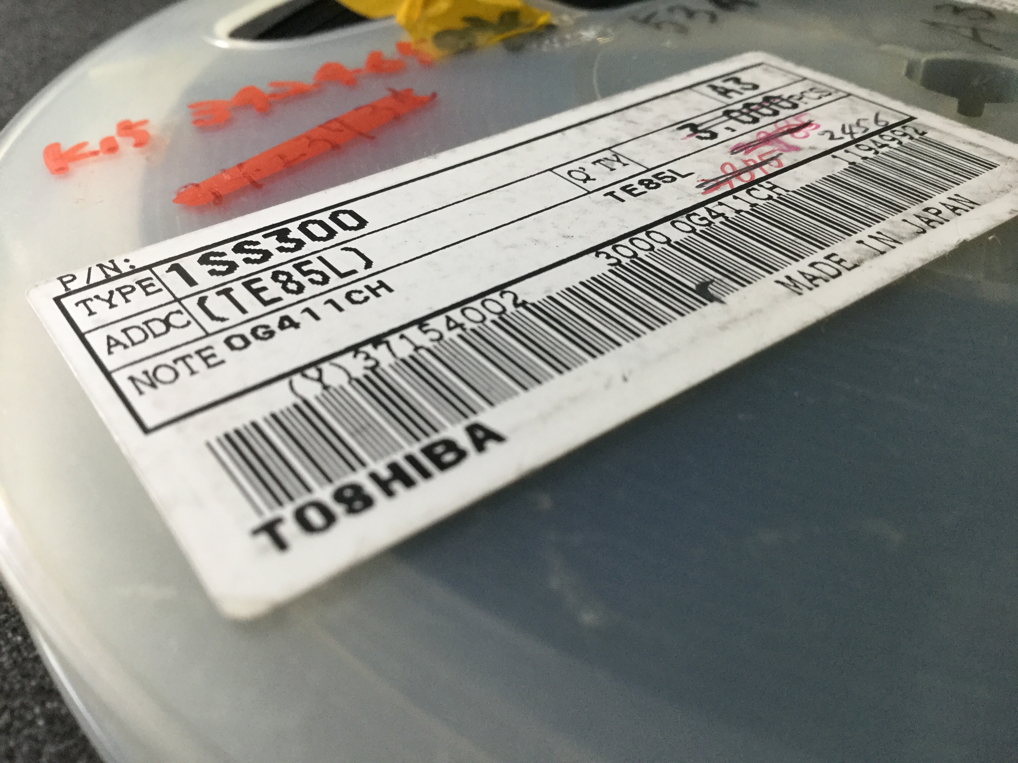 1SS300(TE85L)