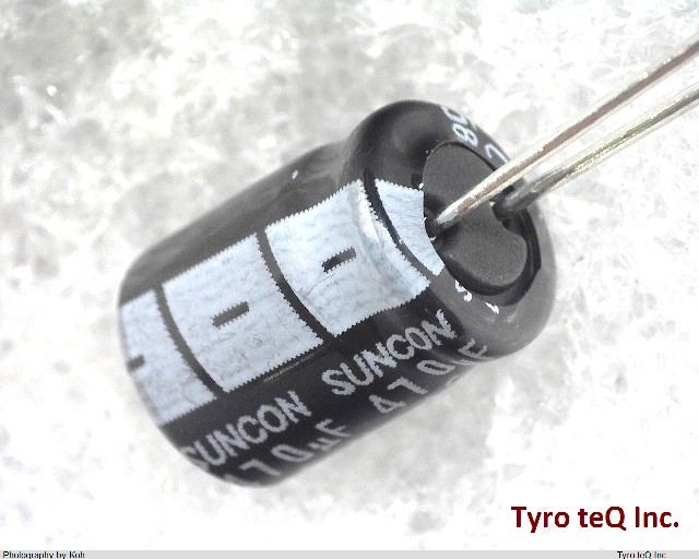 16UF470HC