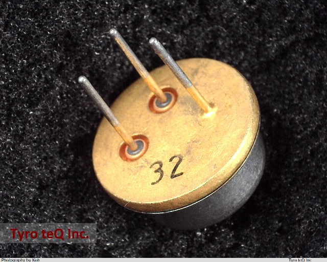 2SB243A