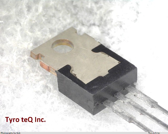 2SB858C
