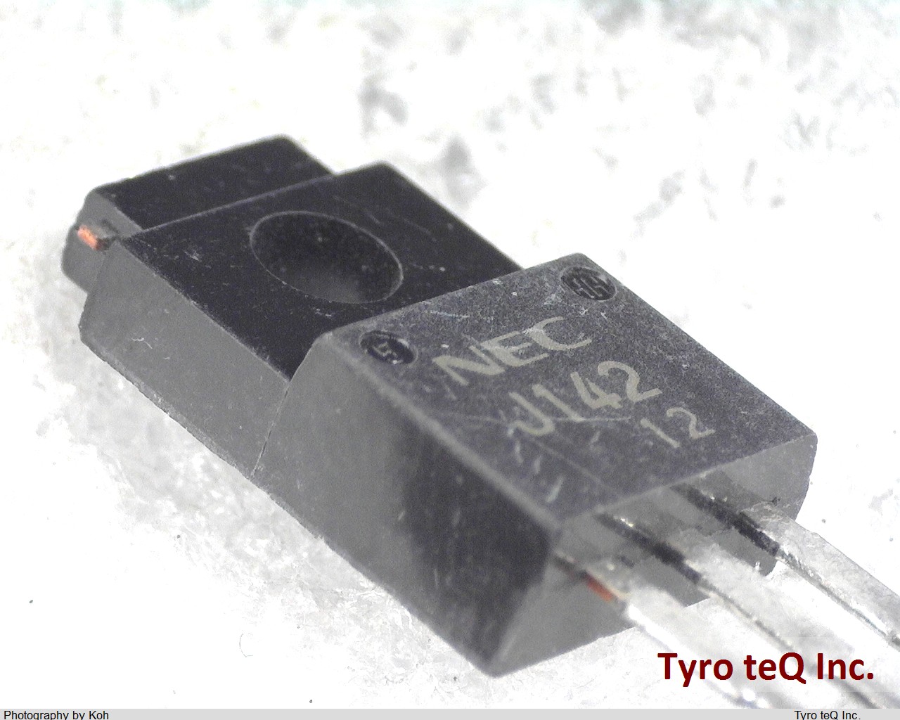 2SJ142