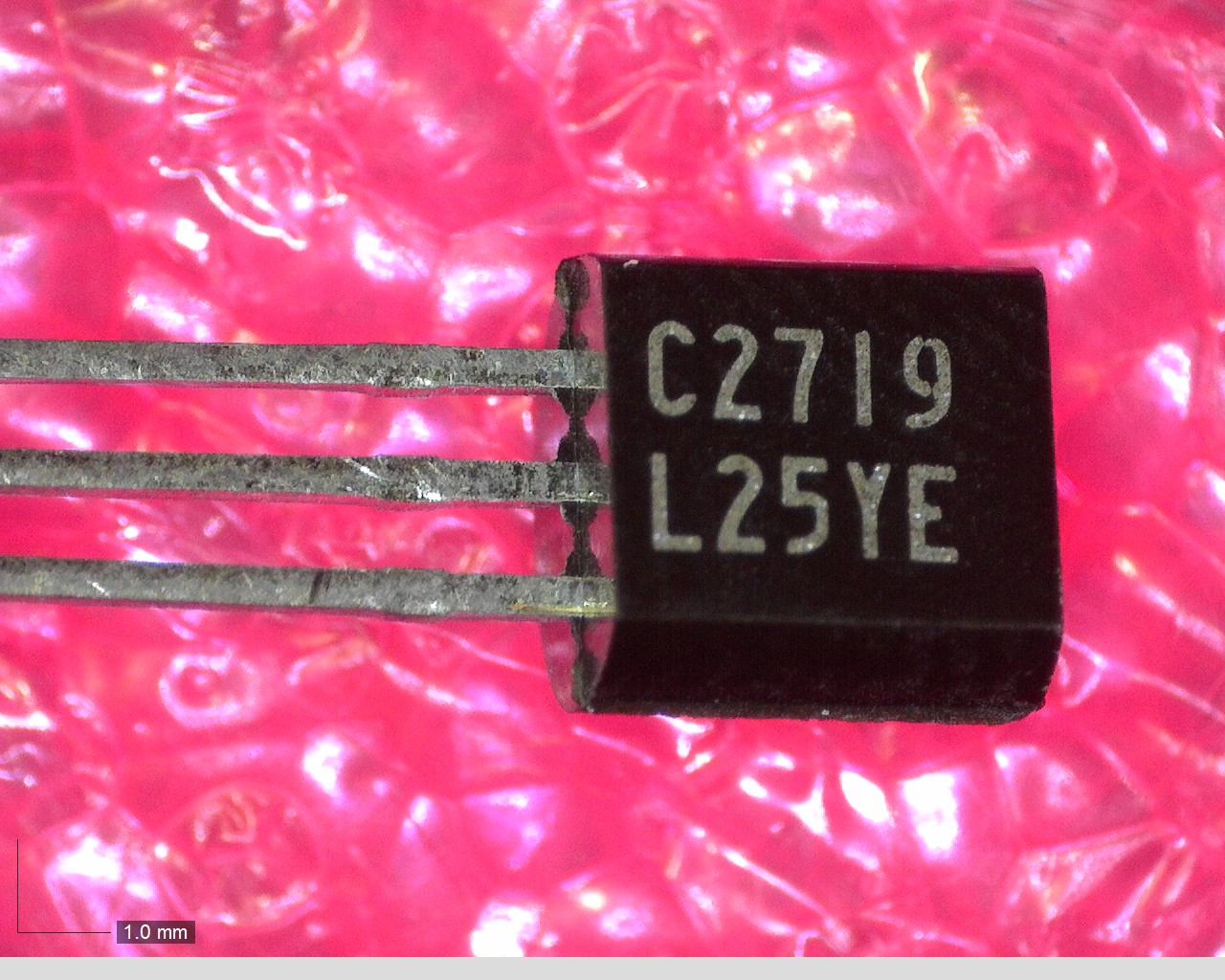 2SC2719