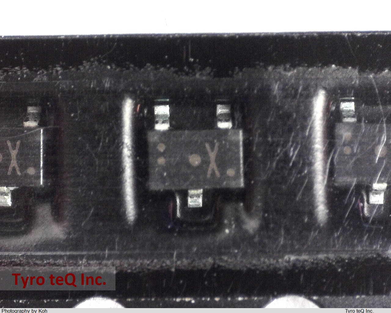 2SD1820A0L