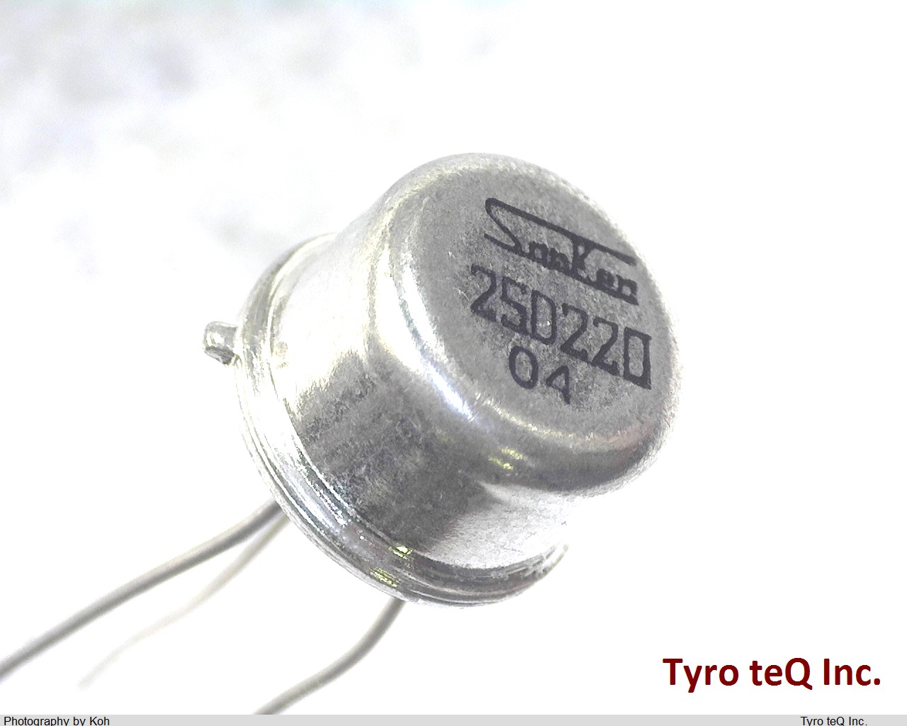 2SD220