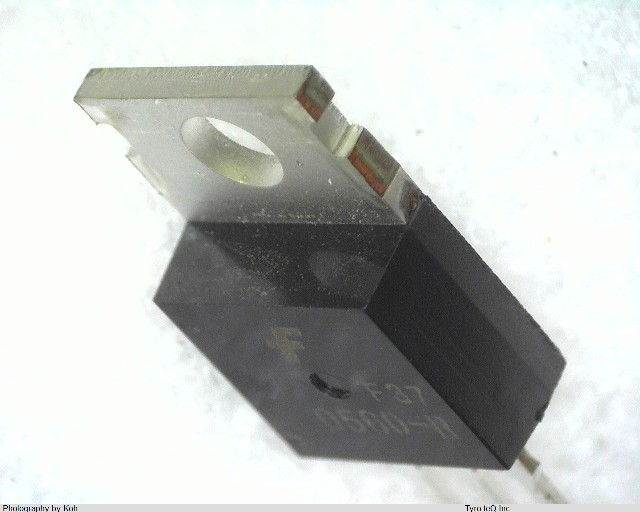 2SD560-AZ