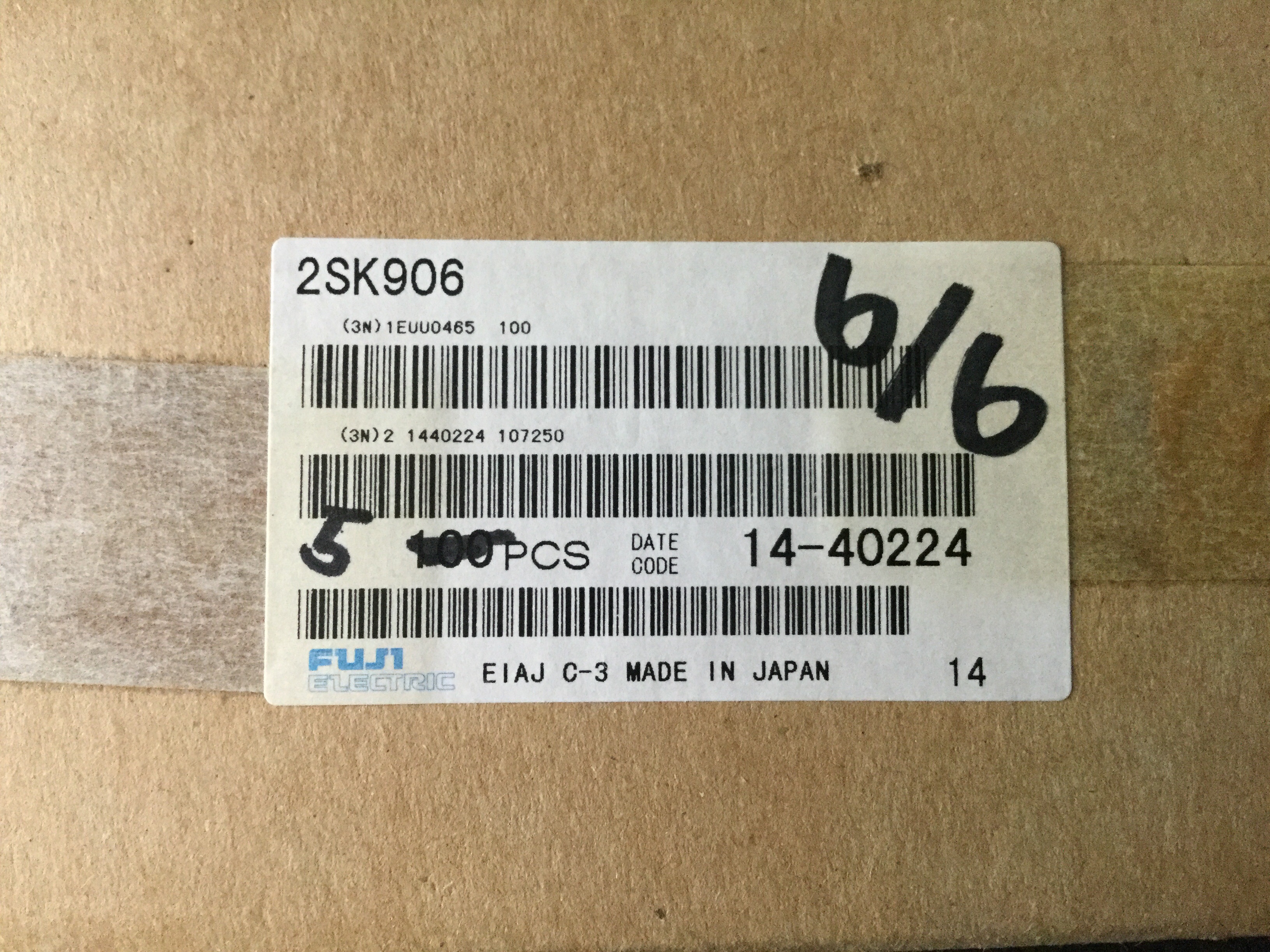 2SK906