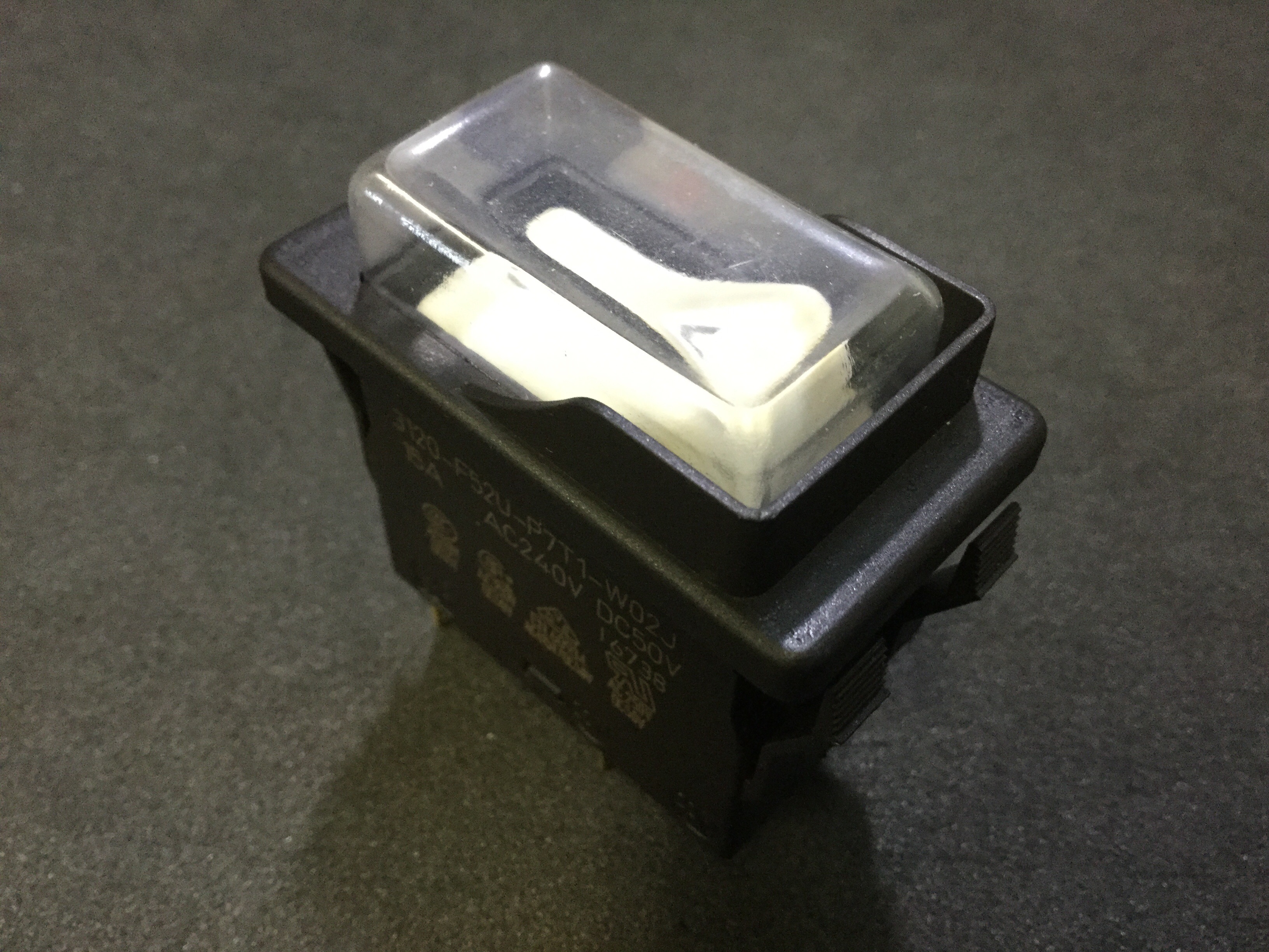 3120-F52U-P7T1-W02J-15A
