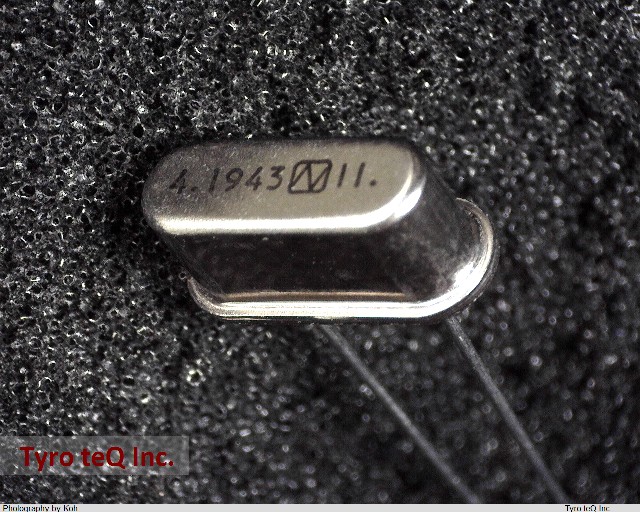 AT-51 4.194304MHZ