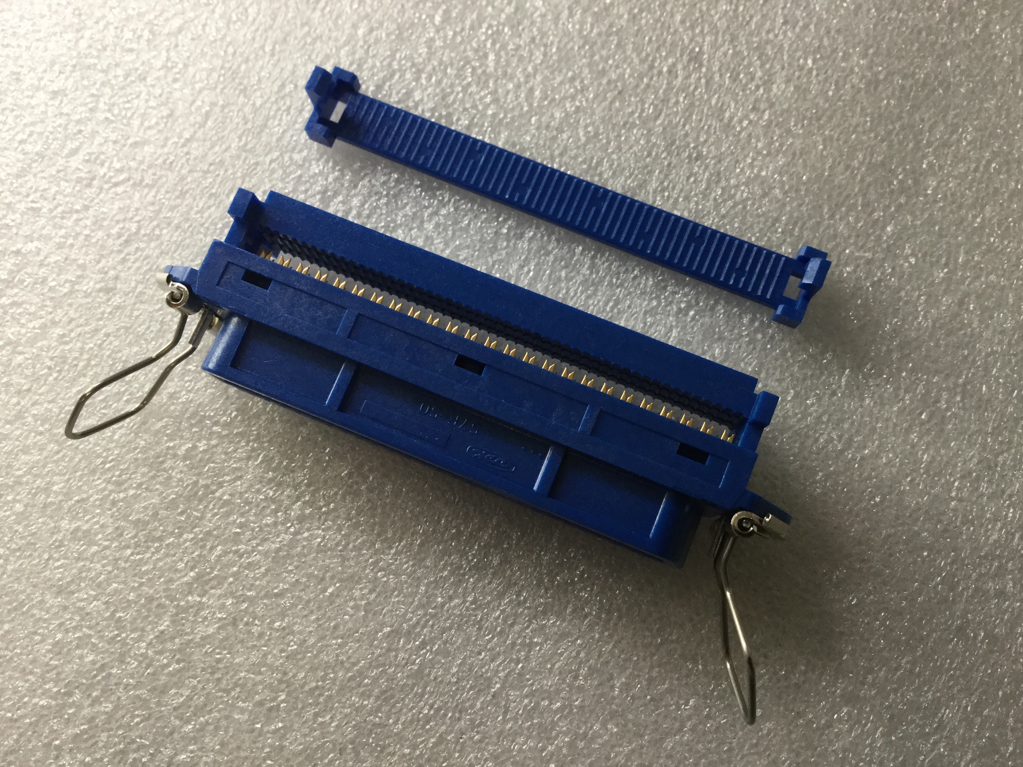 57F-40500-20S