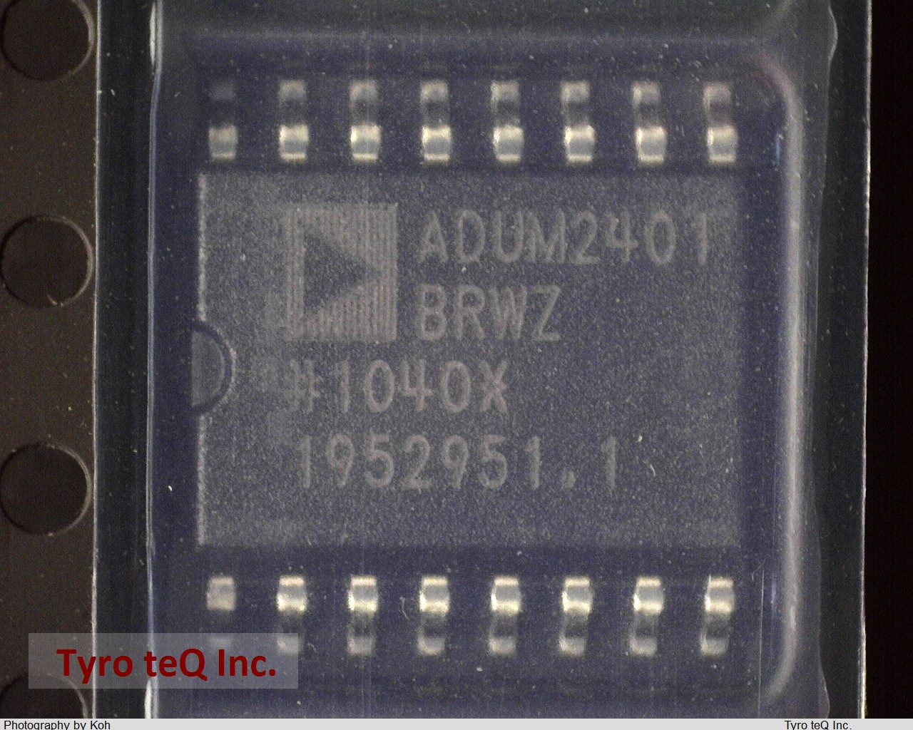ADUM2401BRWZ