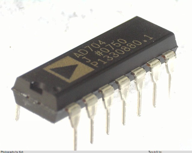 AD704JN