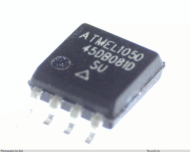 AT45DB081D-SU