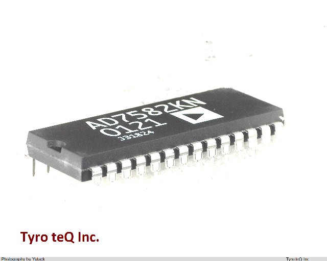 AD7582KN