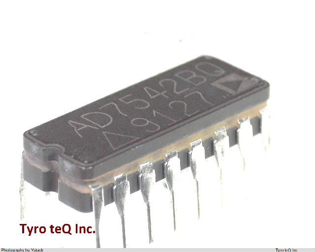 AD7542BQ
