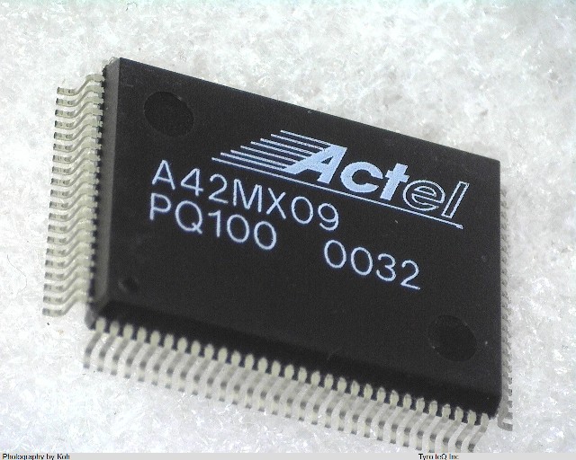 A42MX09-PQ100