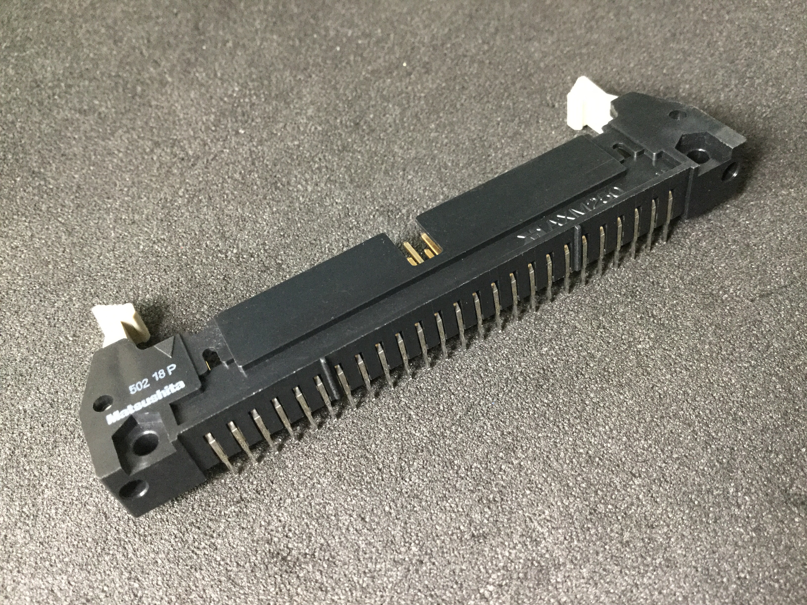 AXM250011