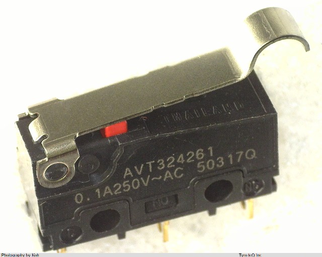 AVT324261