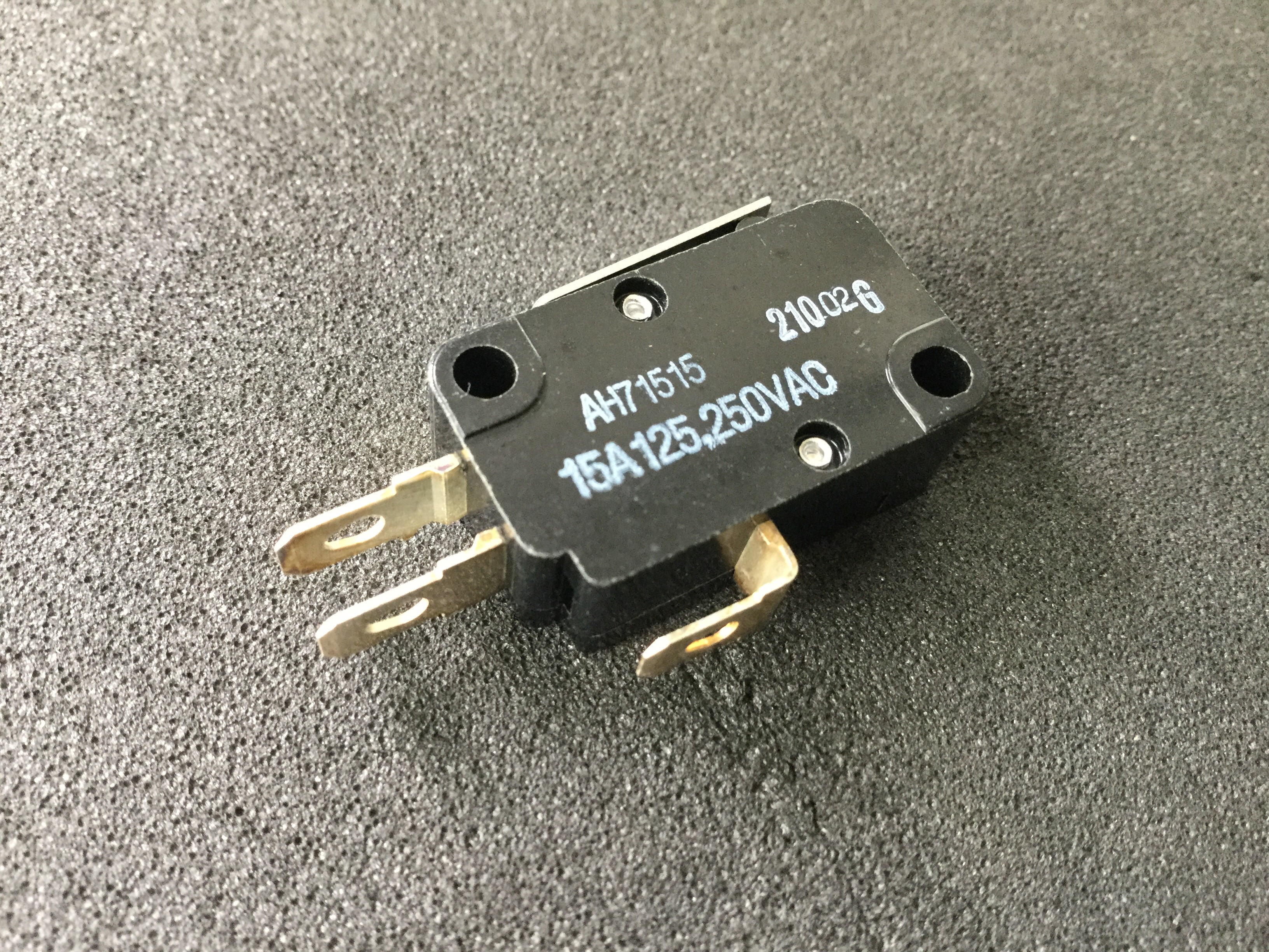 AH71515