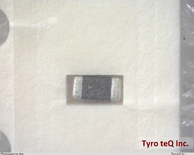 BLM18KG221SN1D