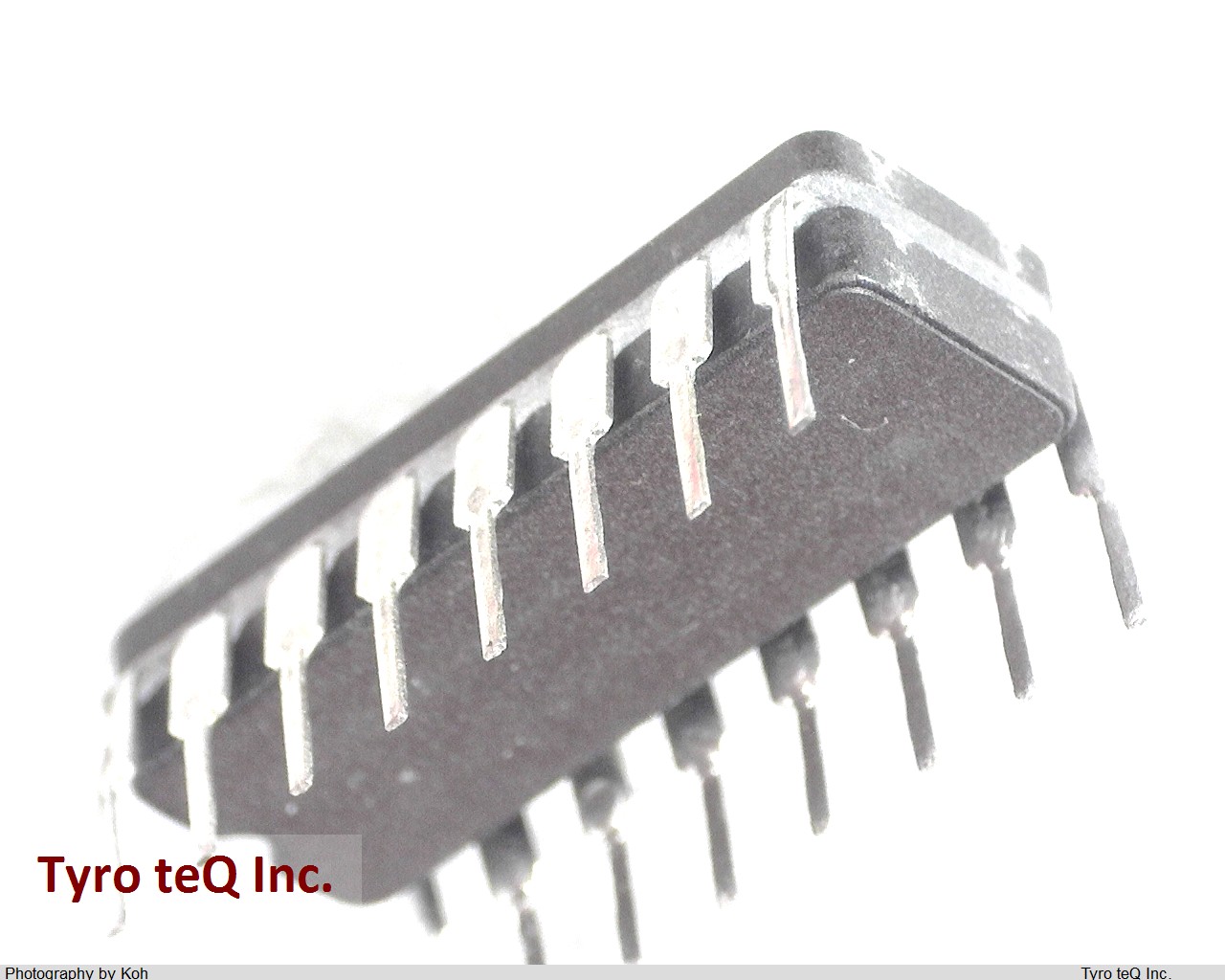 AD9300KQ