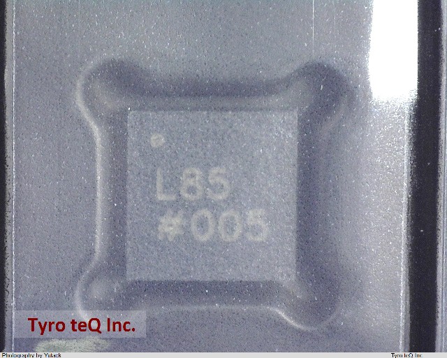 ADP2504ACPZ-3.3-R7