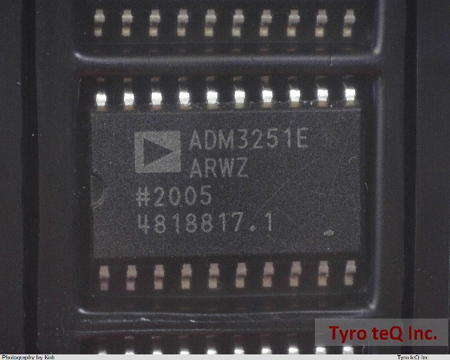 ADM3251EARWZ