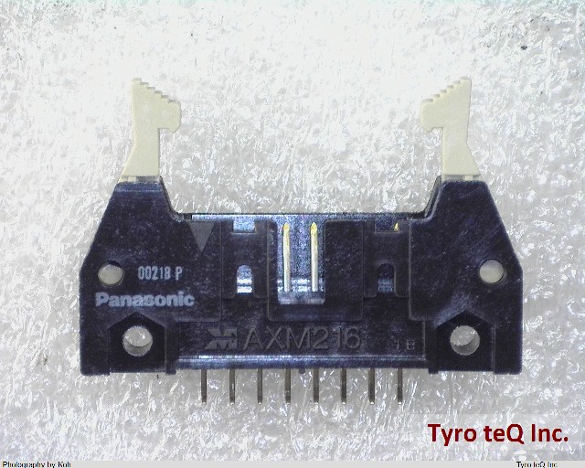 AXM216001