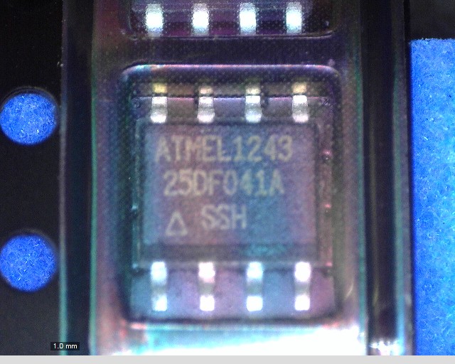 AT25DF041A-SSHF-B