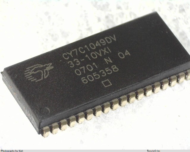 CY7C1049DV3310VX1
