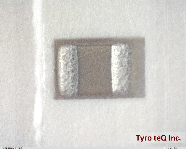 CM21Y5V104Z50AT