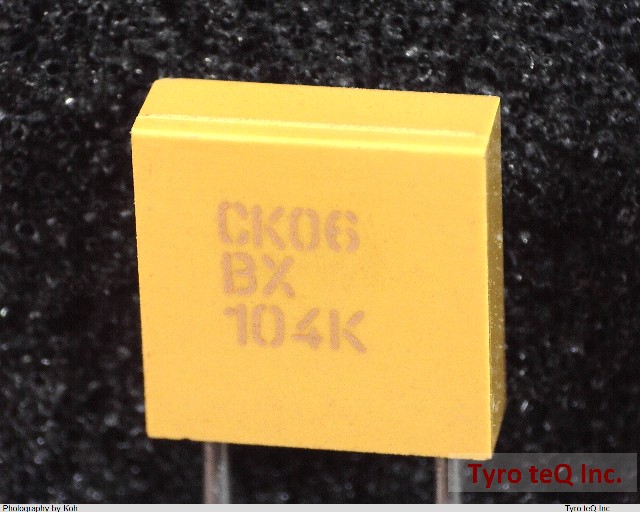 C062K104K1X5CATR