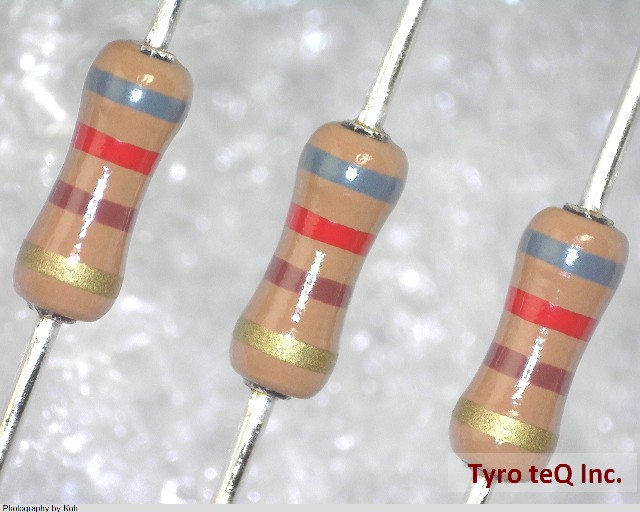 CF1/4CT26A821J