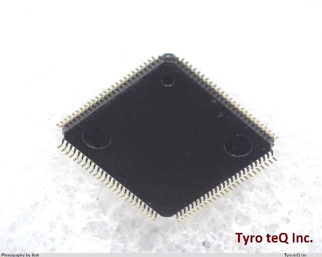 CY7C025-15AC