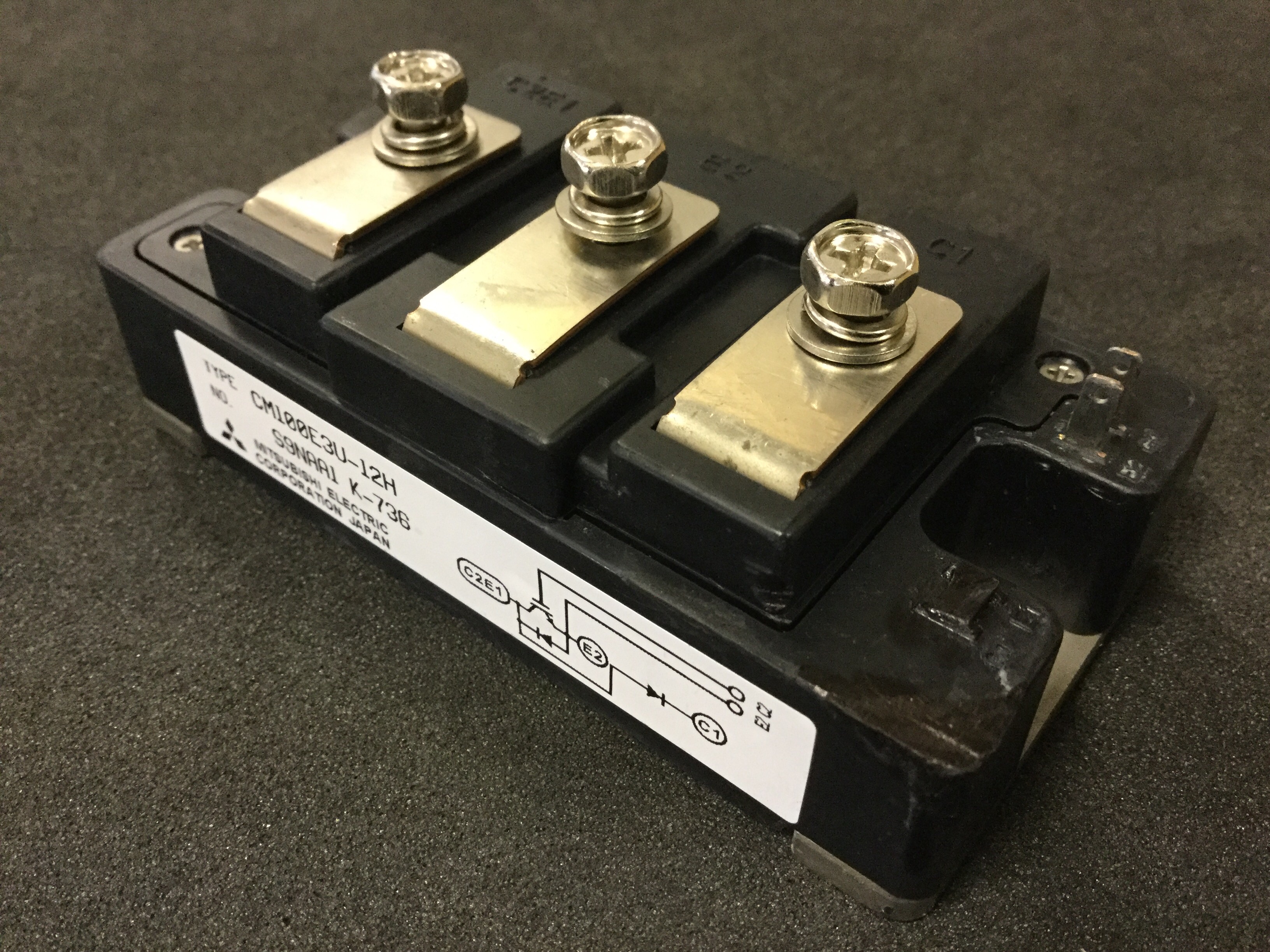 CM100E3U-12H