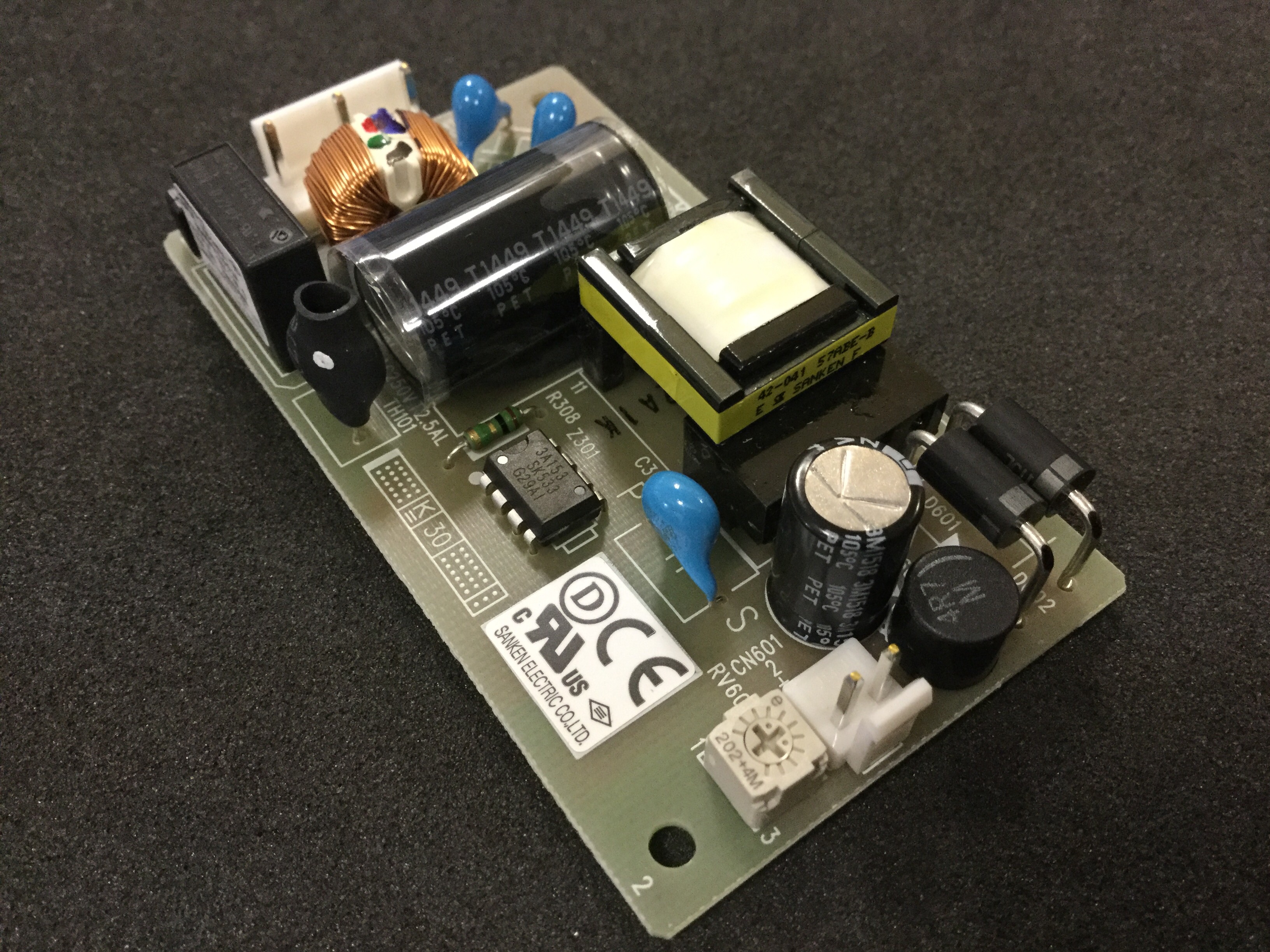 CWB015-12