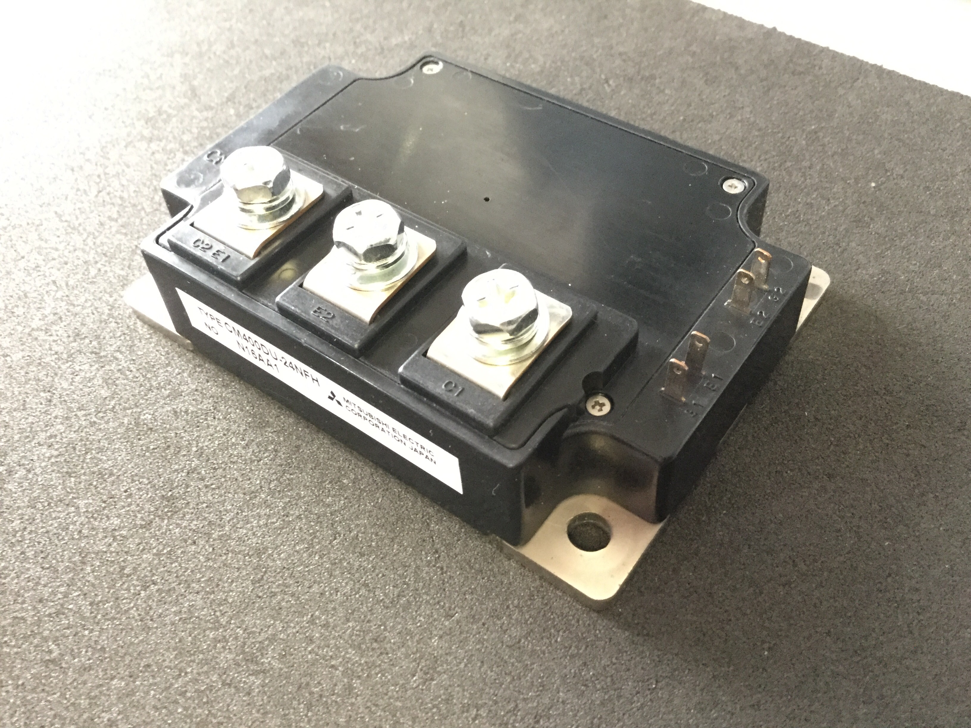 CM400DU-24NFH