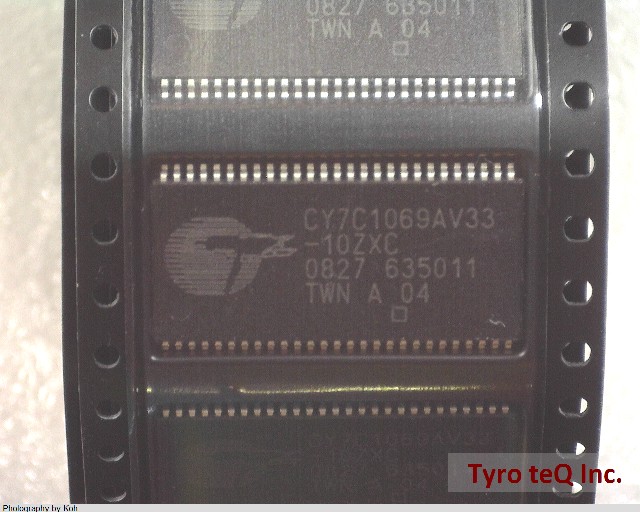 CY7C1069AV33-10ZXC