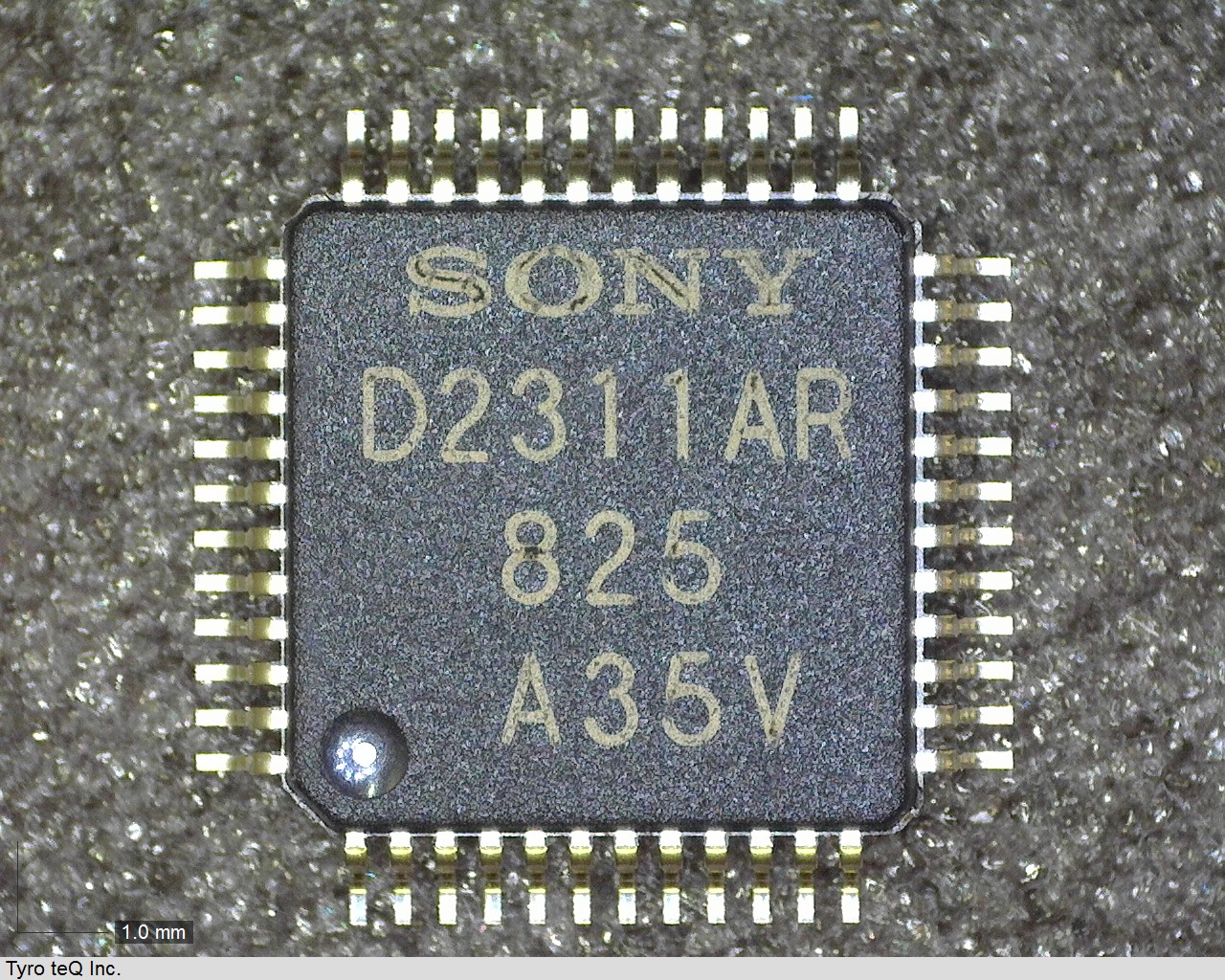 CXD2311AR