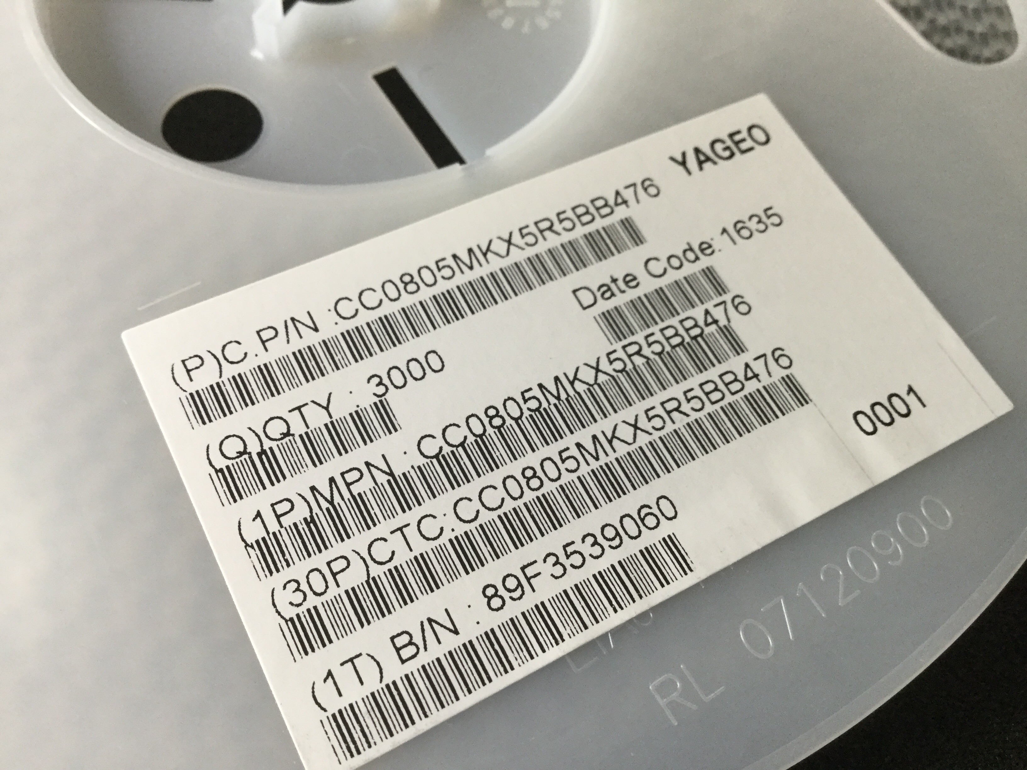 CC0805MKX5R5BB476