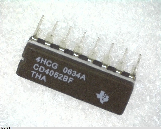 CD4052BF